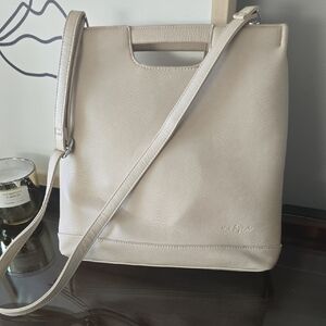 Elegant Cream Handbag